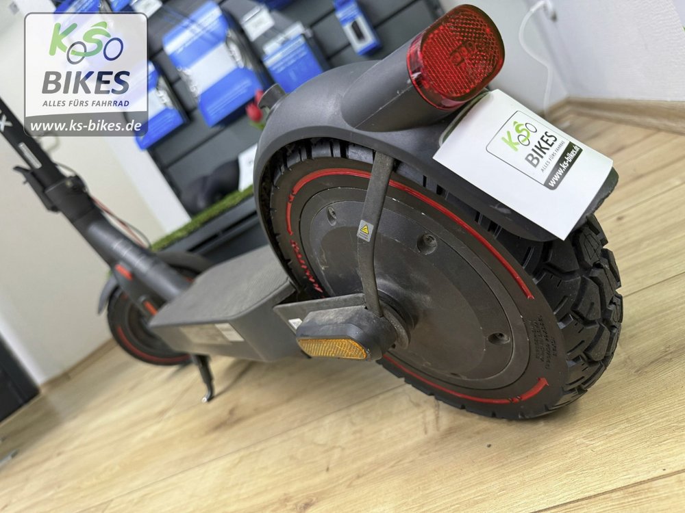 E-Scooter Roller Inspektion